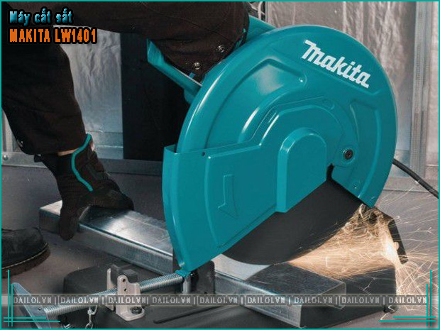 Máy cắt sắt Makita LW1401 2,4HP