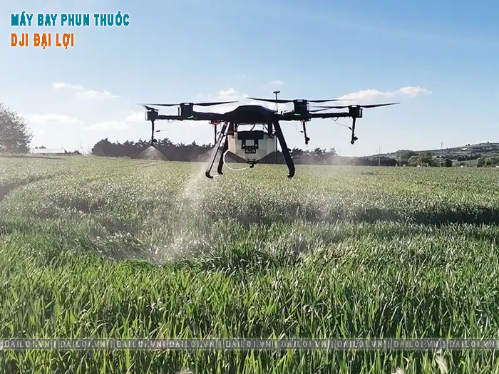 Kinh nghiệm mua máy bay phun thuốc chạy xăng bạn nên biết