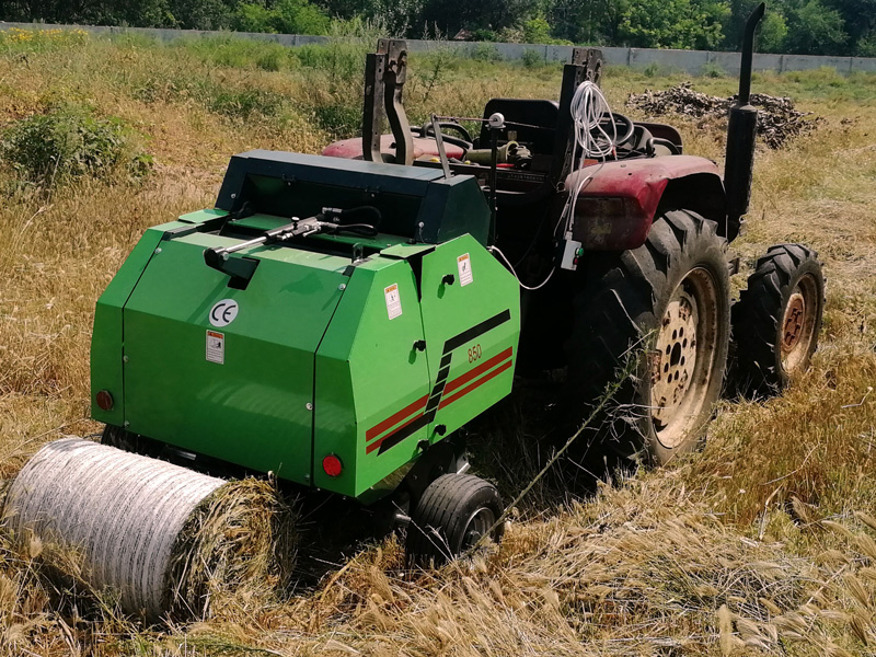 Máy cuốn rơm Runshine 850