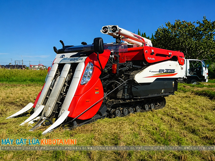 Máy gặt mini Kubota vận hành thực tế có tốt không?