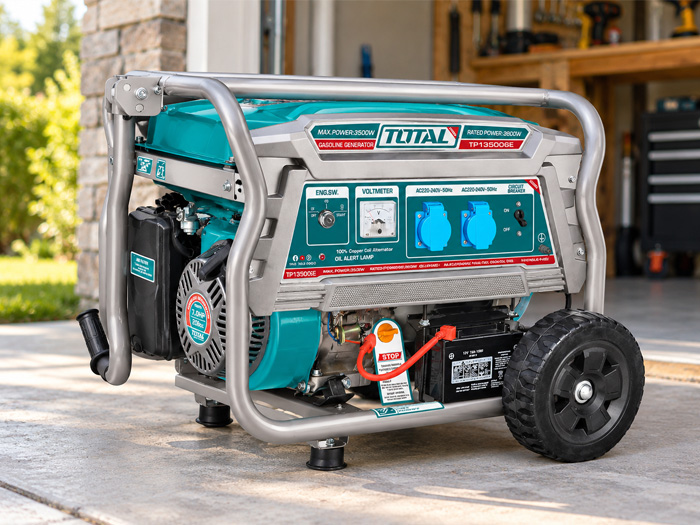 Máy phát điện Total TP135006E 3.5kW